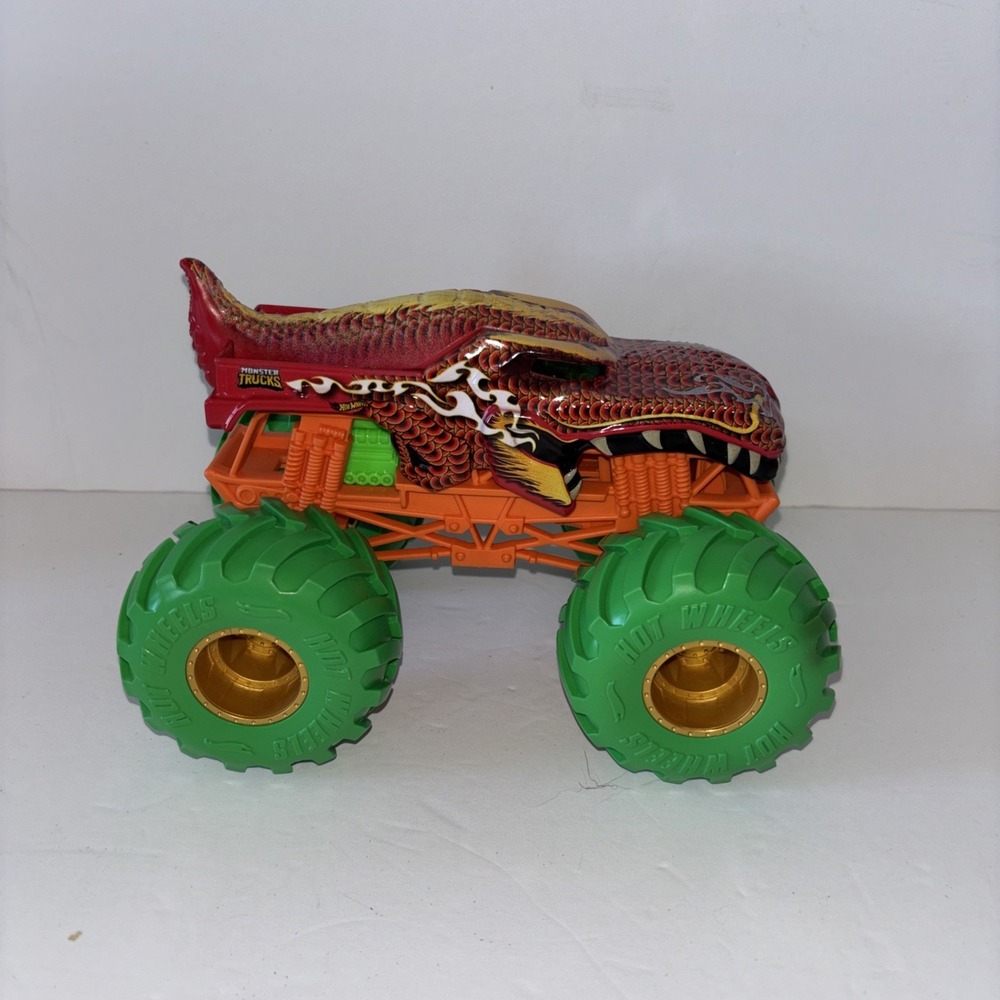 MEGA-WREX Dragon MONSTER TRUCK RARE Red With Green Tires 2020 Hot Wheels